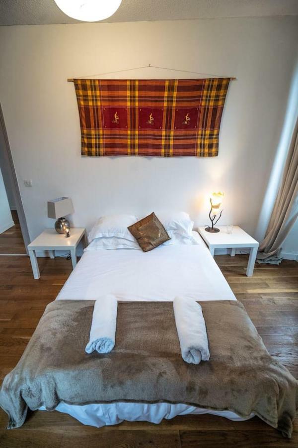 Bright Airy Spacious Apartment Passy Kültér fotó
